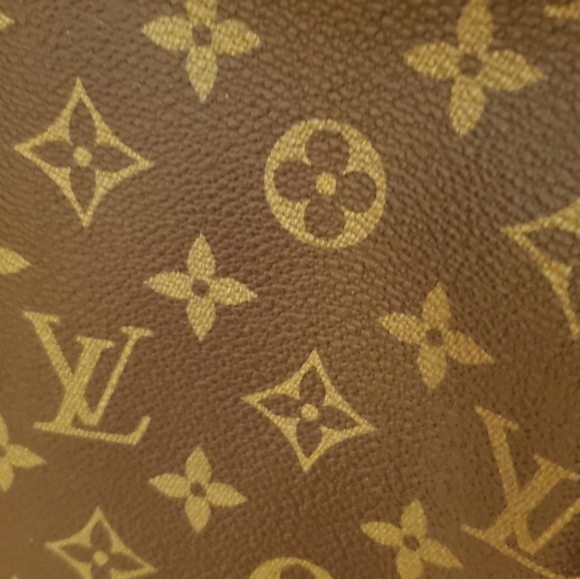 Louisvitton gm looping bag - Picture 2 of 5